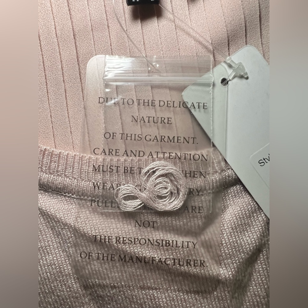 MARBLE Women’s Blouse, Light Pink/Mauve, Pleated, Size Large, NWT - Picture 11 of 14